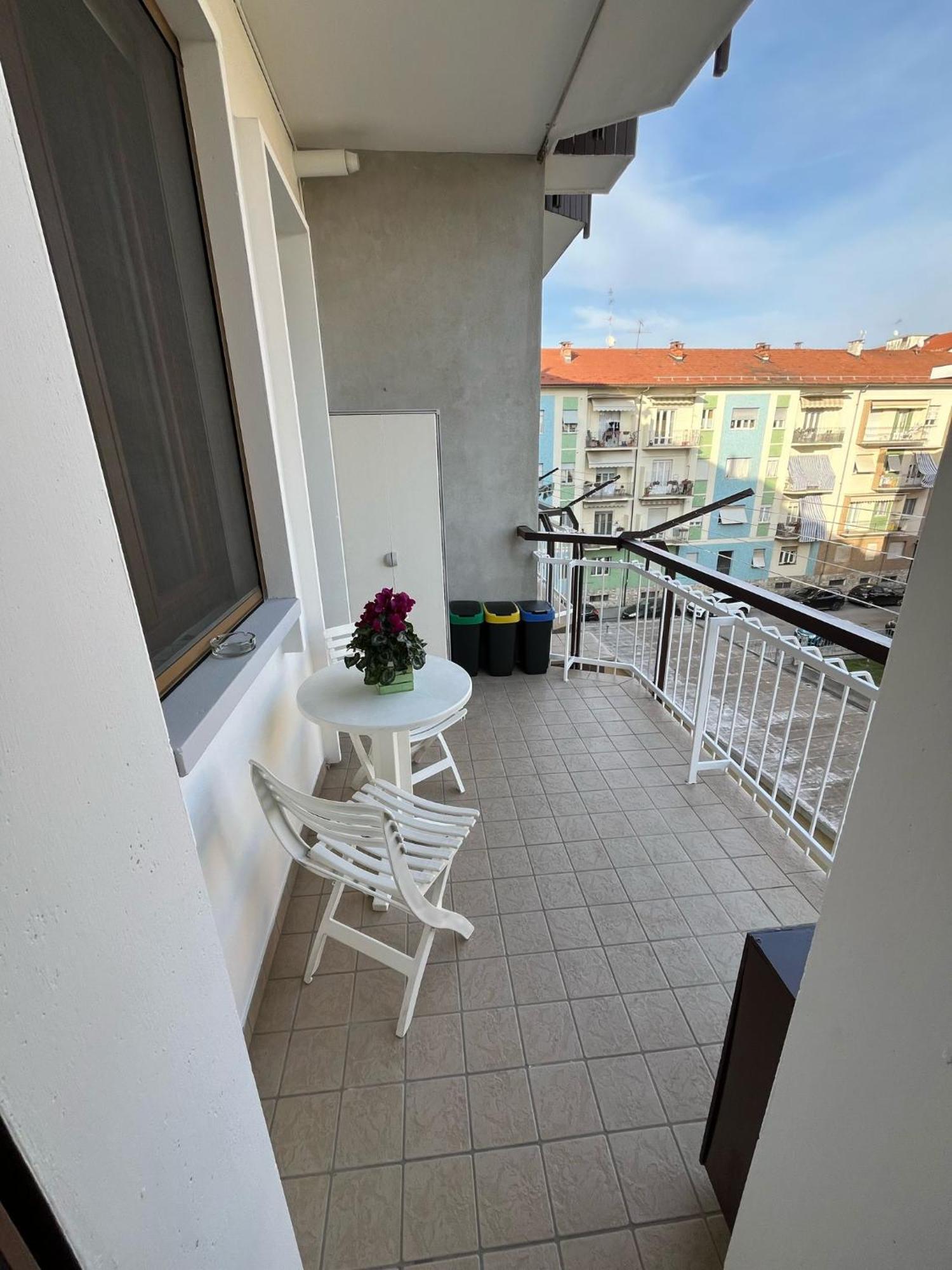 L'Orchidhea Apartment Savigliano Buitenkant foto